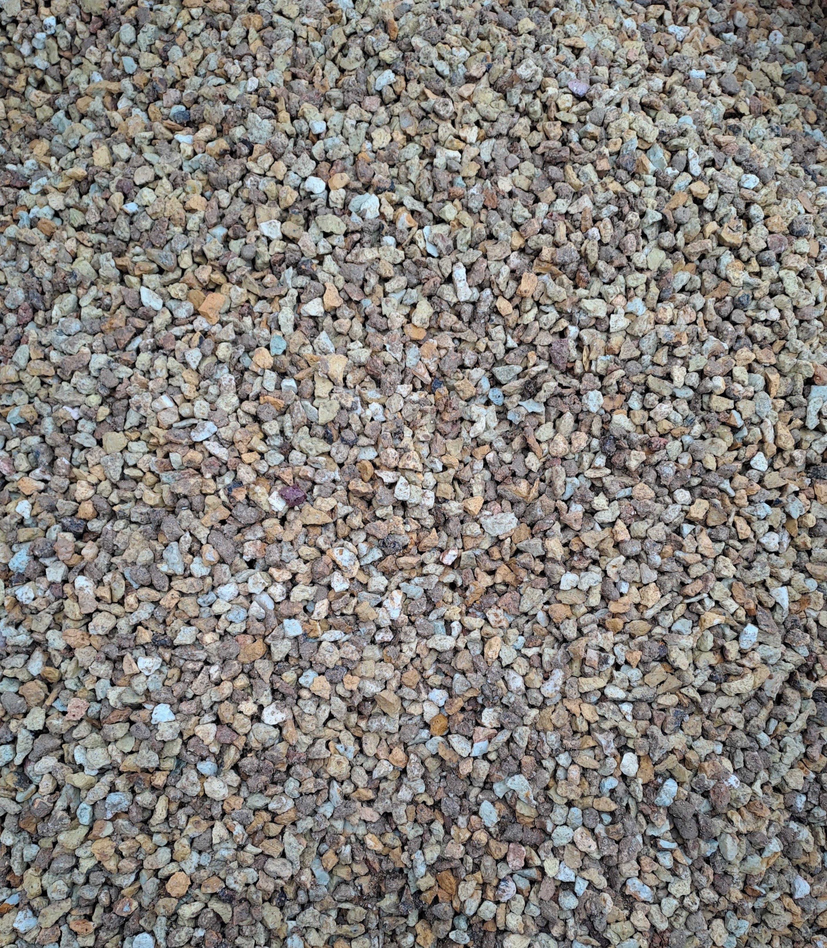 štěrk tufa titulní.jpg